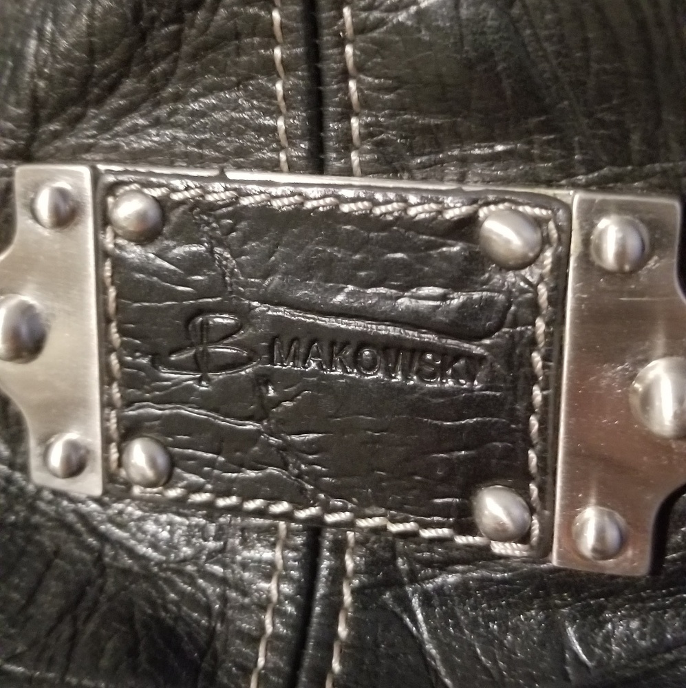 B. Makowsky Black Soft Leather Shoulder Bag Purse